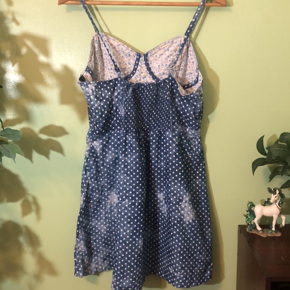 Dot’s Denim Acid Wash Dress - Picture 7 of 9